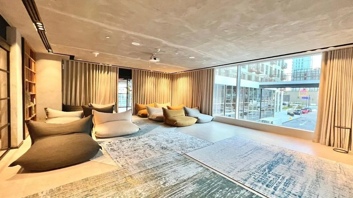 Aws Holiday Homes - Stylish 2Br Apt At Dubai Hills 0*,  ОАЭ