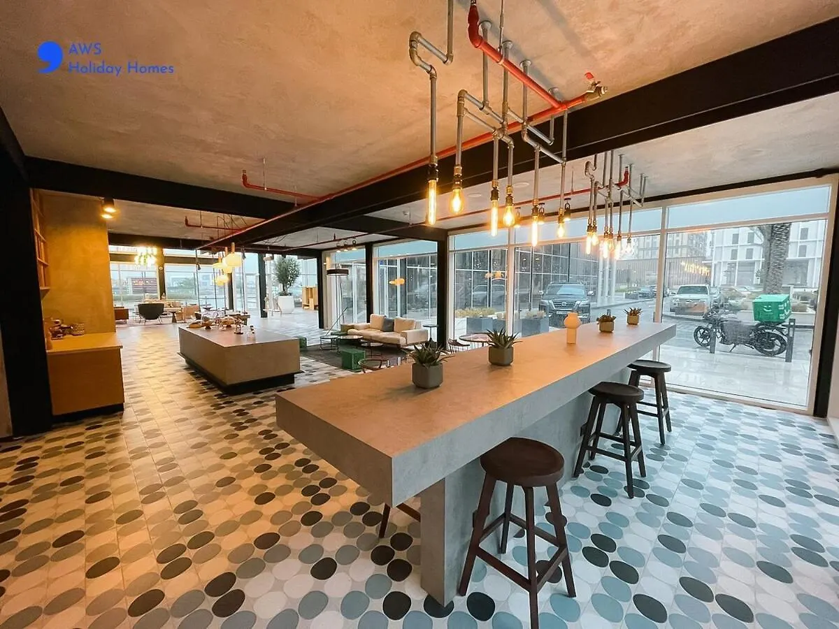 Апартаменты Aws Holiday Homes - Stylish 2Br Apt At Dubai Hills